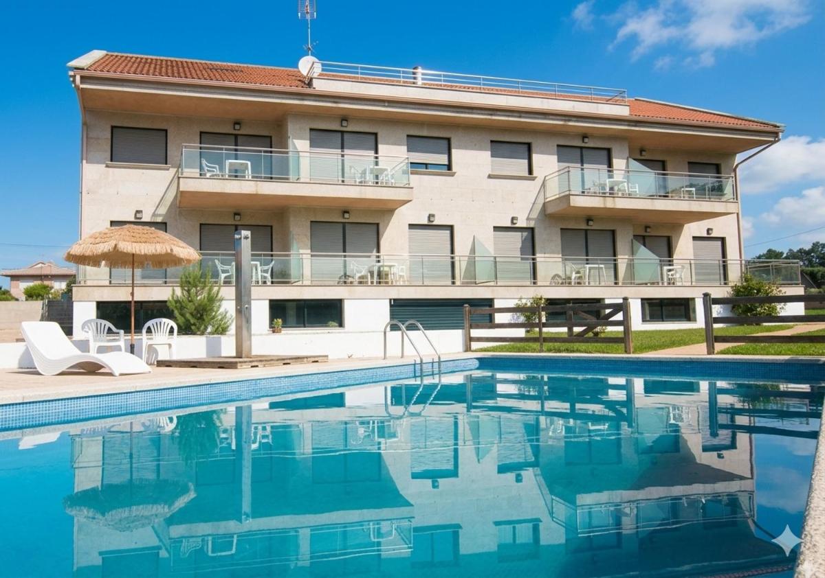 Apartamentos aDoniña Playa Major Sanxenxo - Housity