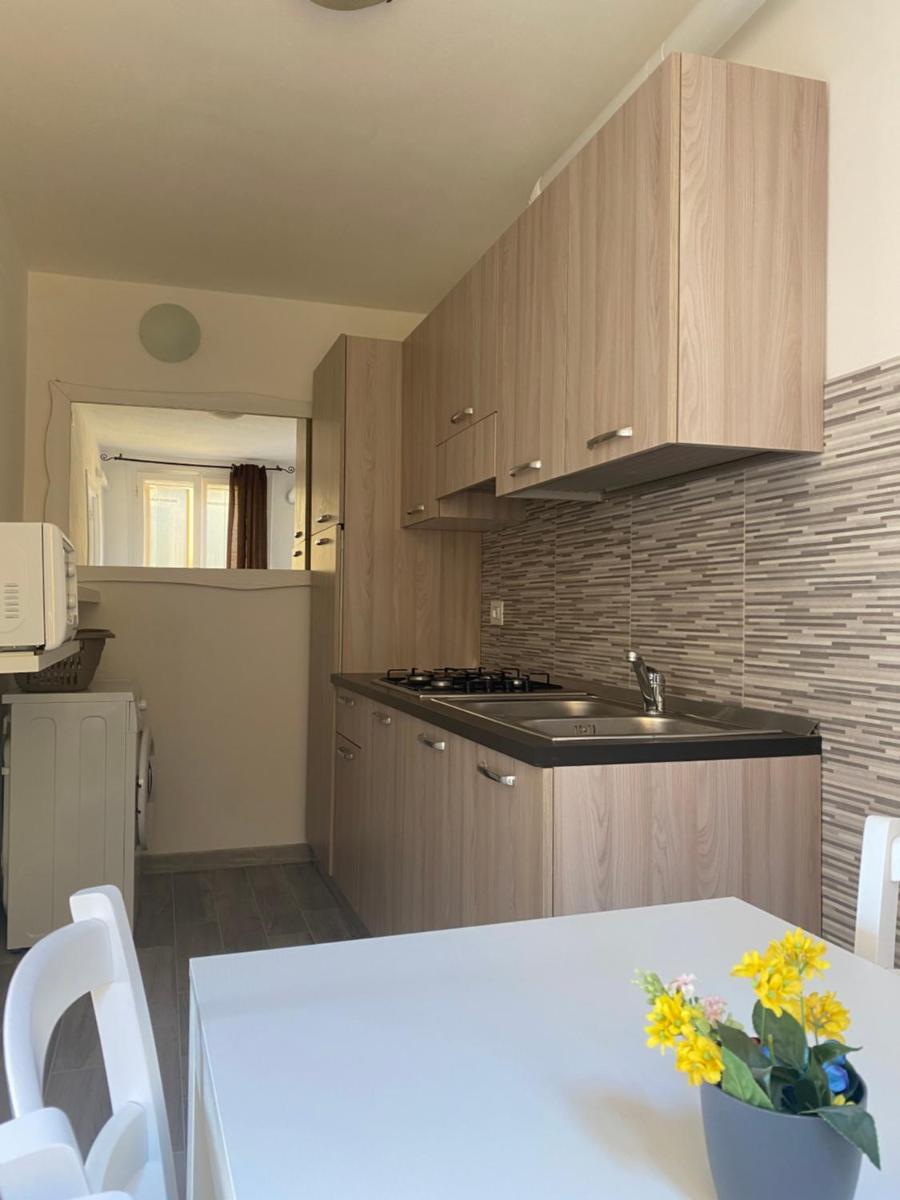 Sunset House - Housity
