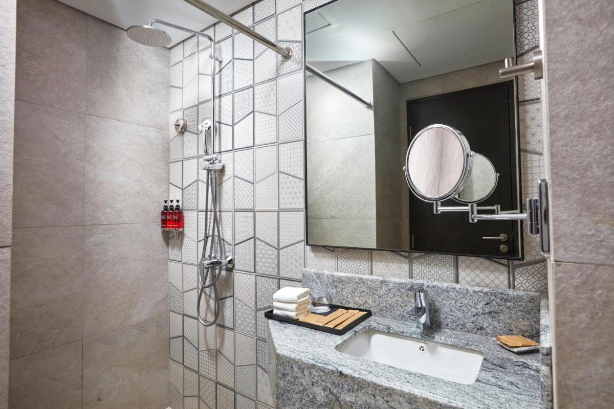 Belmont Hotel Mactan - Hizvo