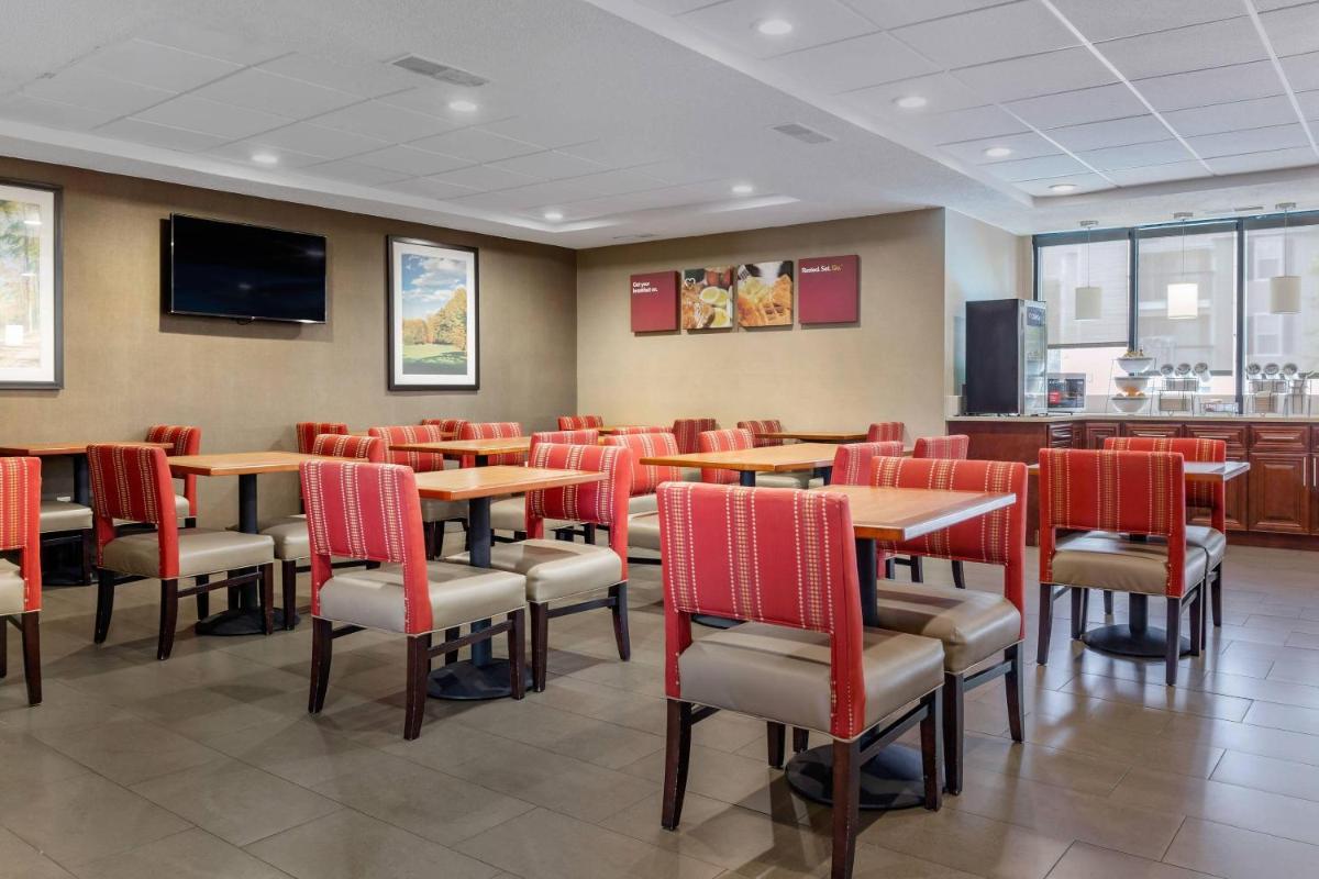 Comfort Suites Dover University Area - Housity
