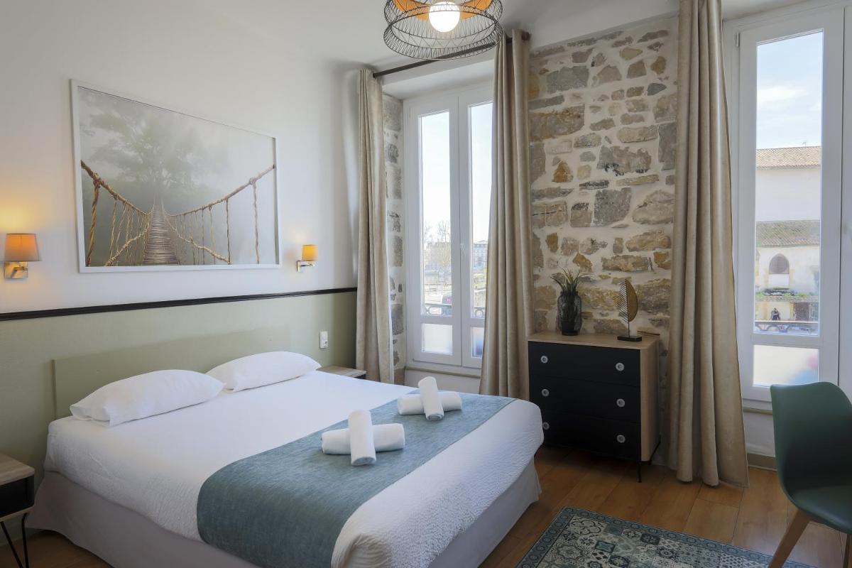 Hotel Cote Basque - Housity