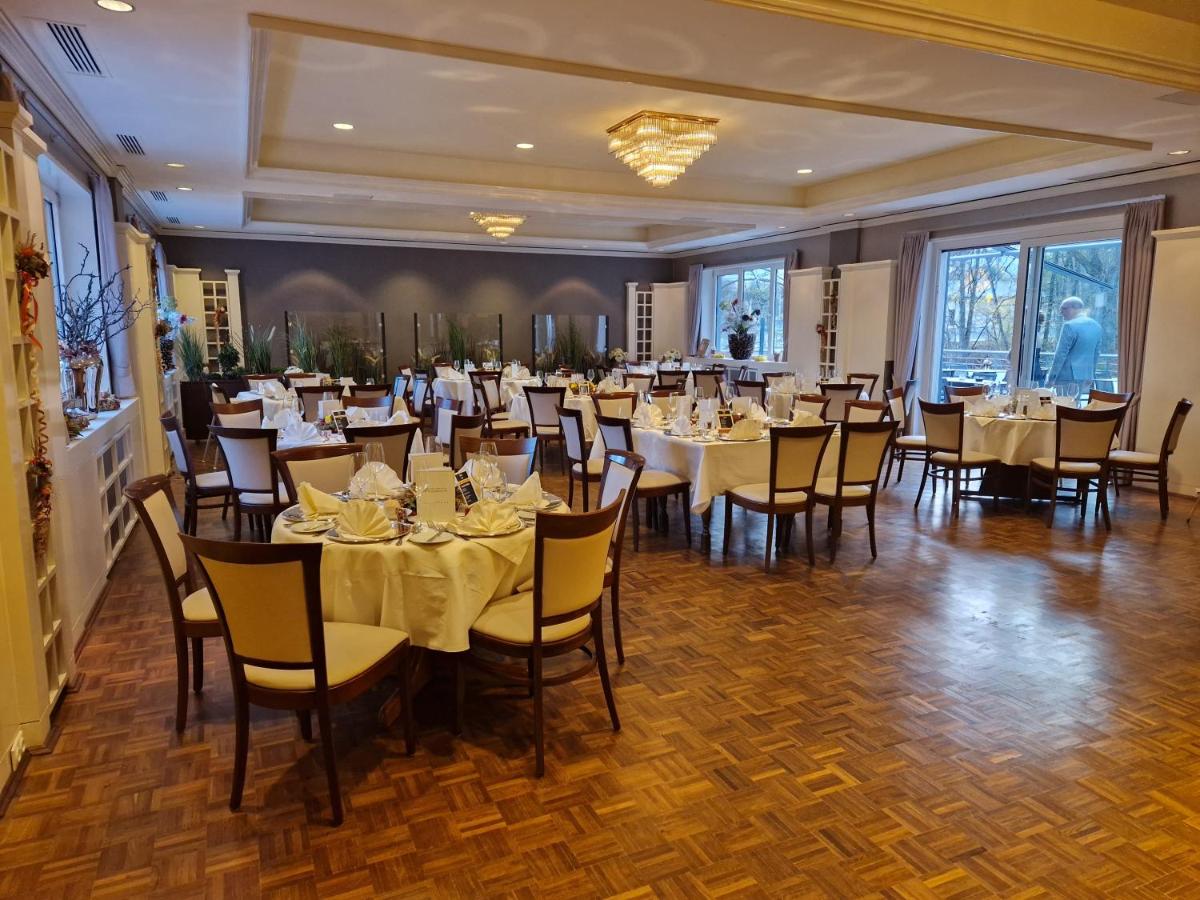 Hotel Restaurant Passmann - Housity