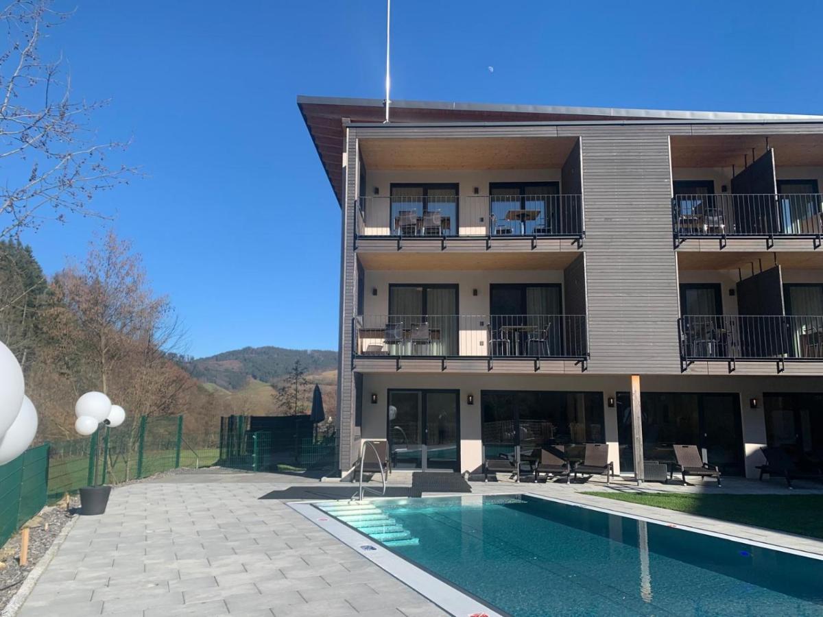 Goldener Adler Oberried - Hotel & Appartements - Housity