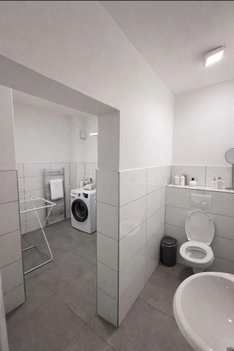 Monteurzimmer Saarland - Housity