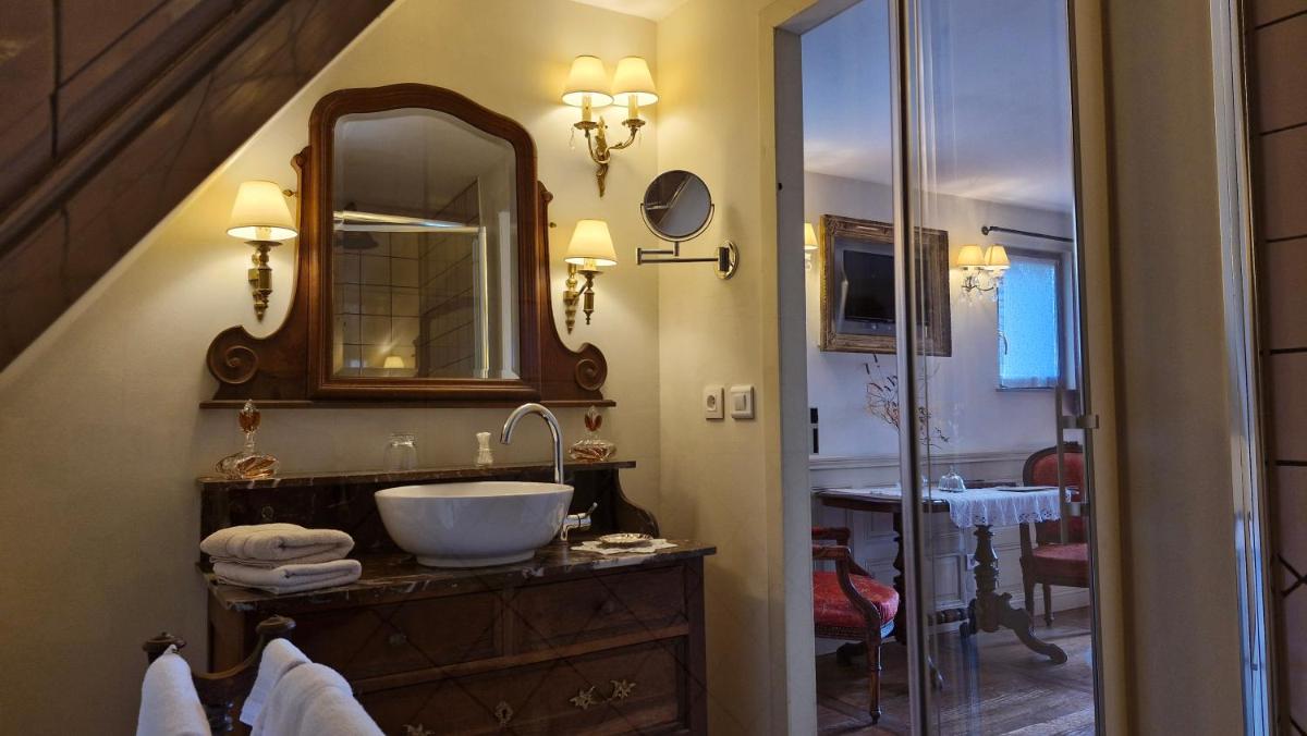 Aux temps d'avant - Housity