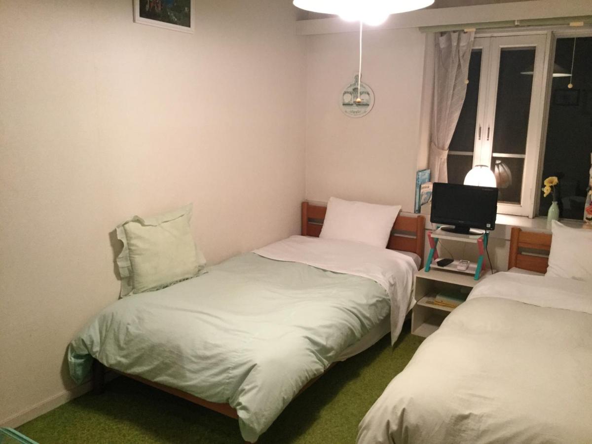 Pension Sunny Salad - Housity