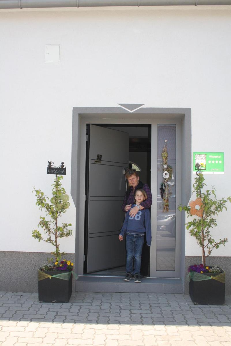 Zur Weinlaube - Housity