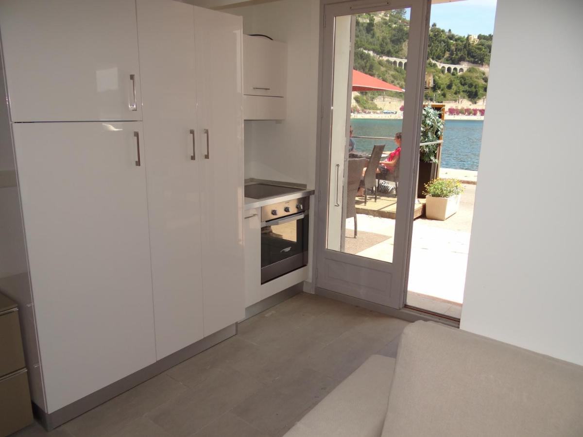 Les pieds dans la mer Best place - Housity