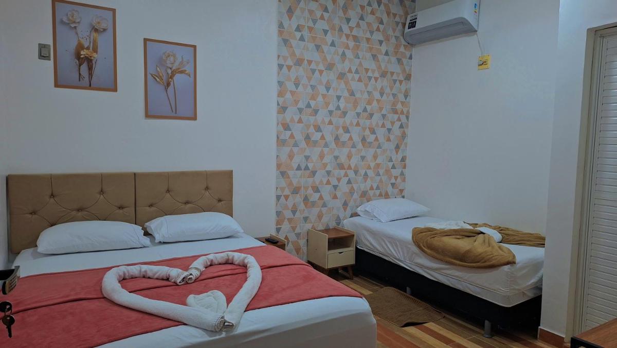 Seven Hotel - Housity