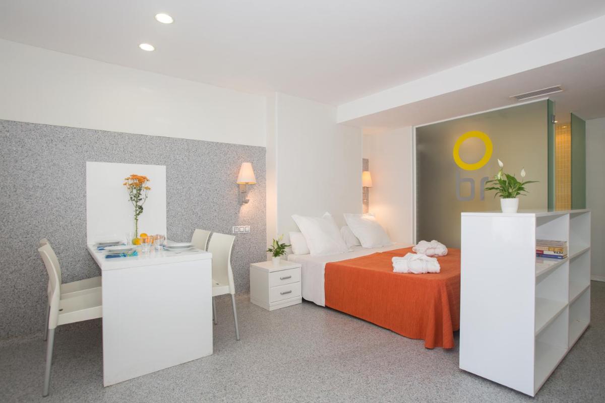 Apartamentos Mix Bahia Real - Housity