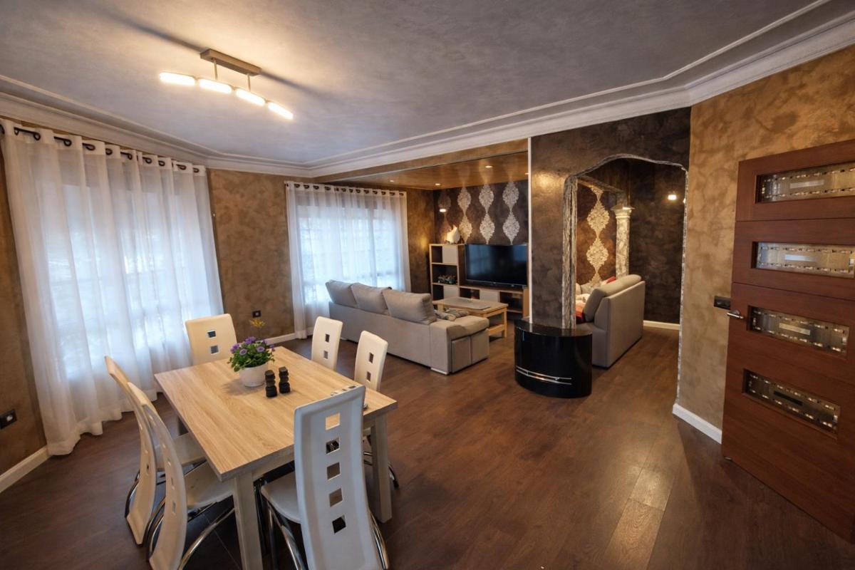 Casa Rural Las Salinas de Fuentealbilla - Housity