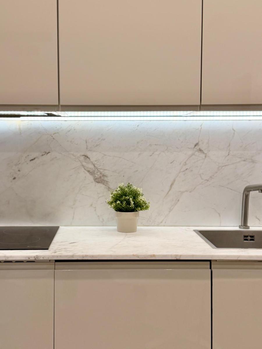 Apartment 81 - Housity