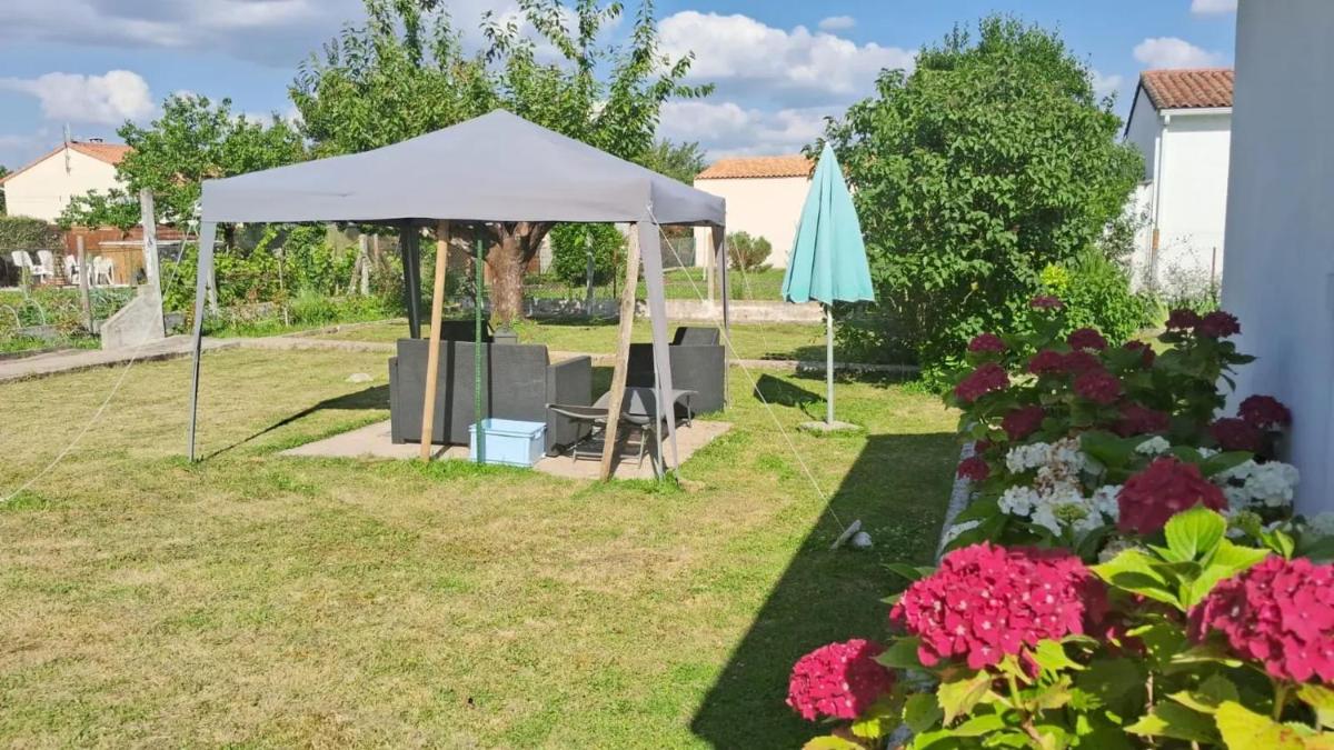 Maison avec Jardin près de Saint-Sulpice-de-Royan - Housity