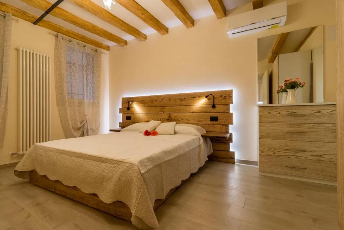 Veneziacentopercento Rooms - Housity