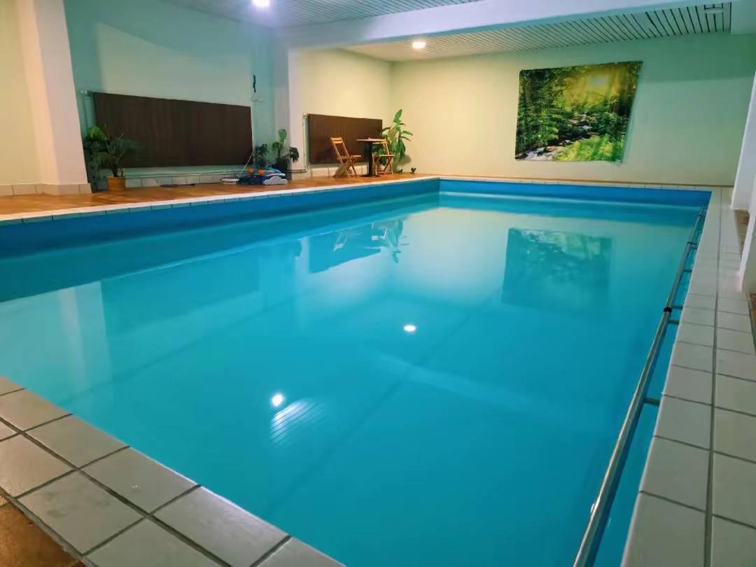 Landhotel Neding - Housity