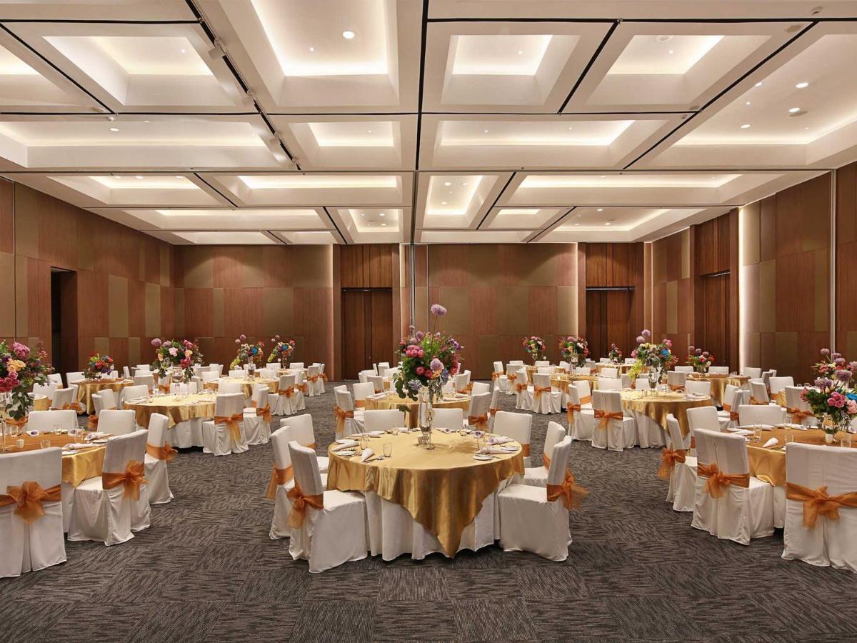 Royal Tulip Gunung Geulis Resort and Golf - Housity