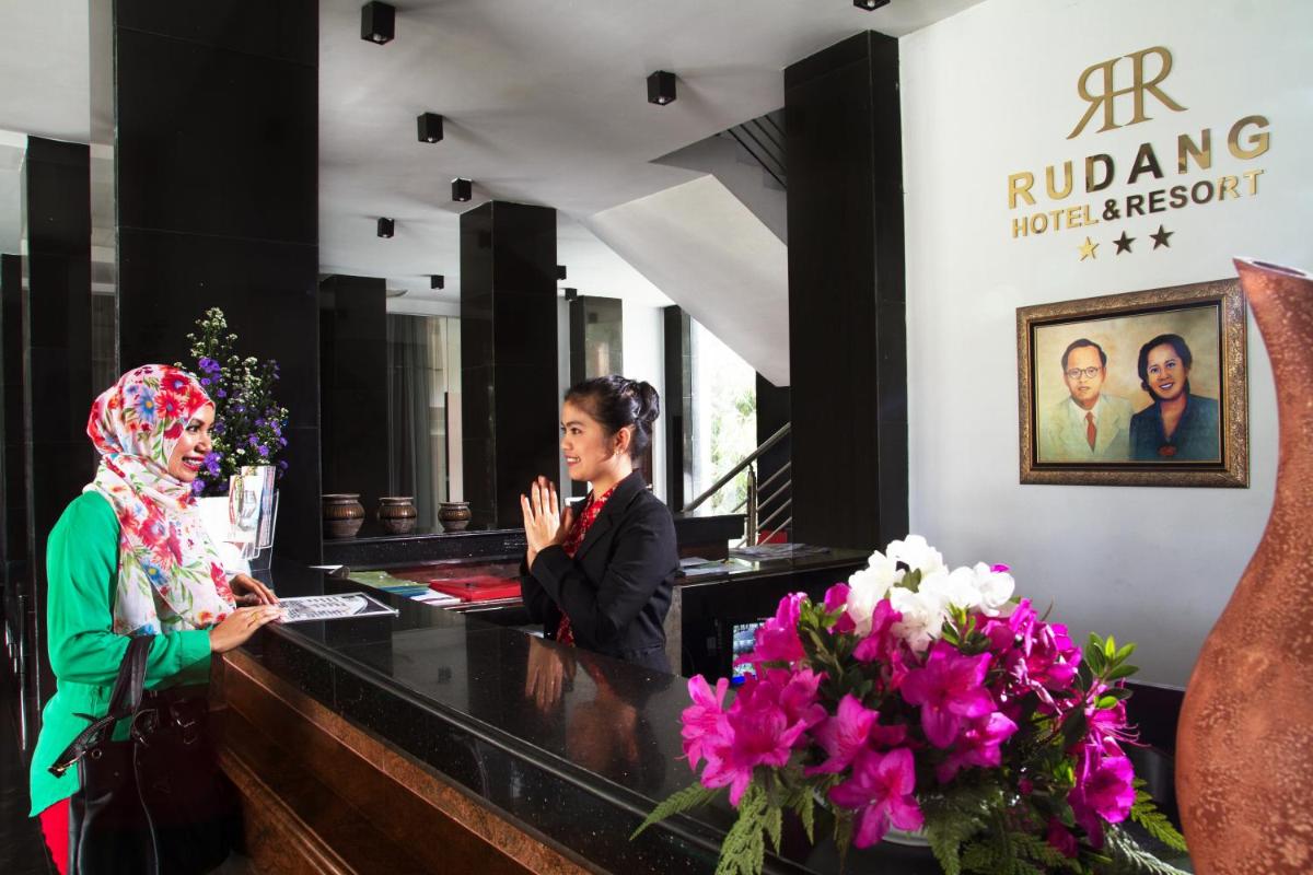 Rudang Hotel & Resort Berastagi - Housity