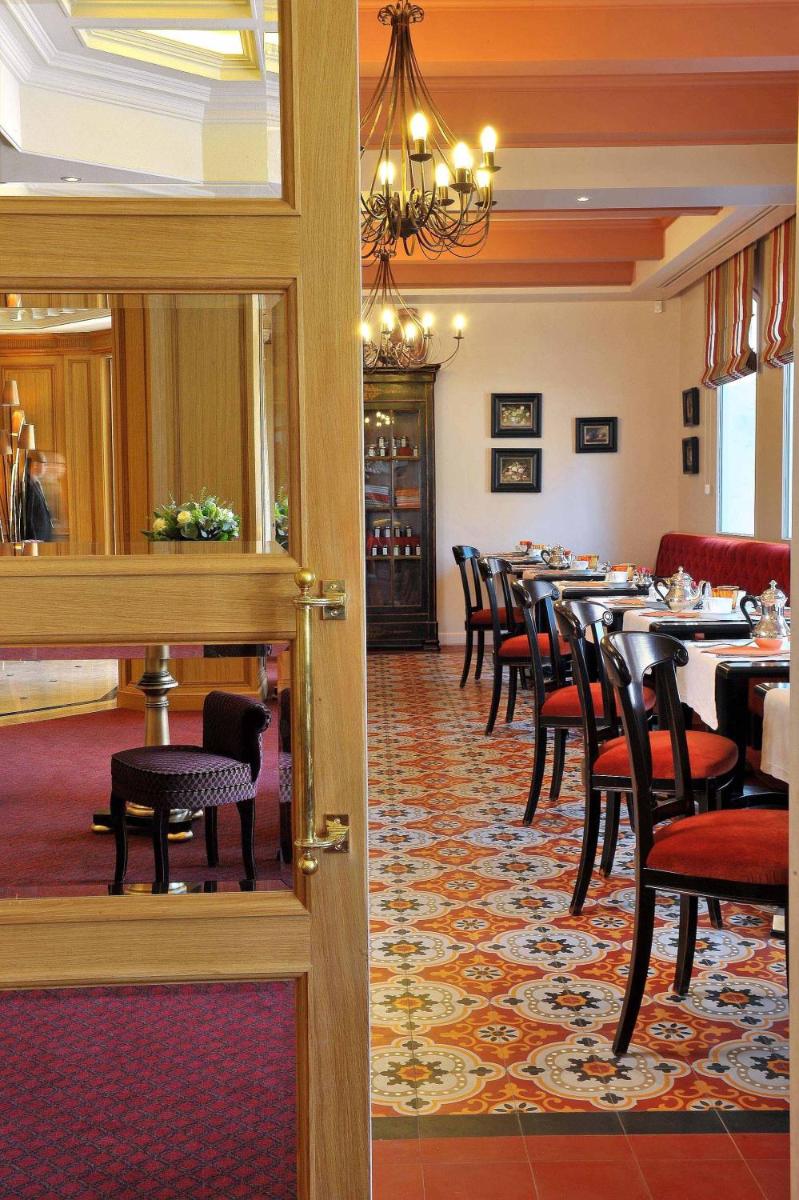 Restaurant ou autre lieu de restauration dans l'établissement Villa Lara Hotel