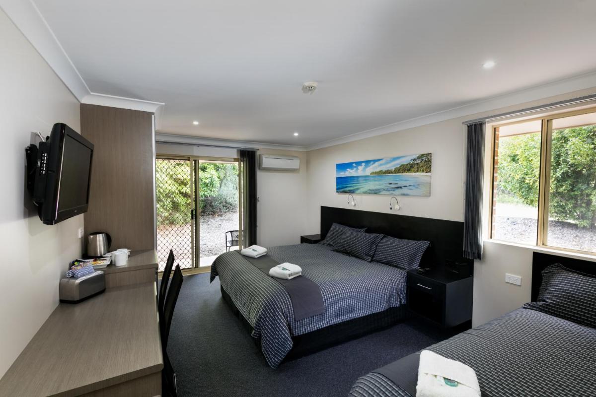 Dolphin Shores - Housity
