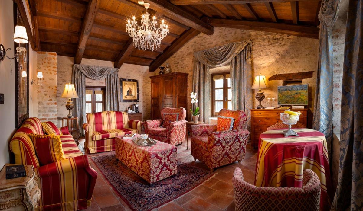 Hotel Castello Di Sinio - Housity