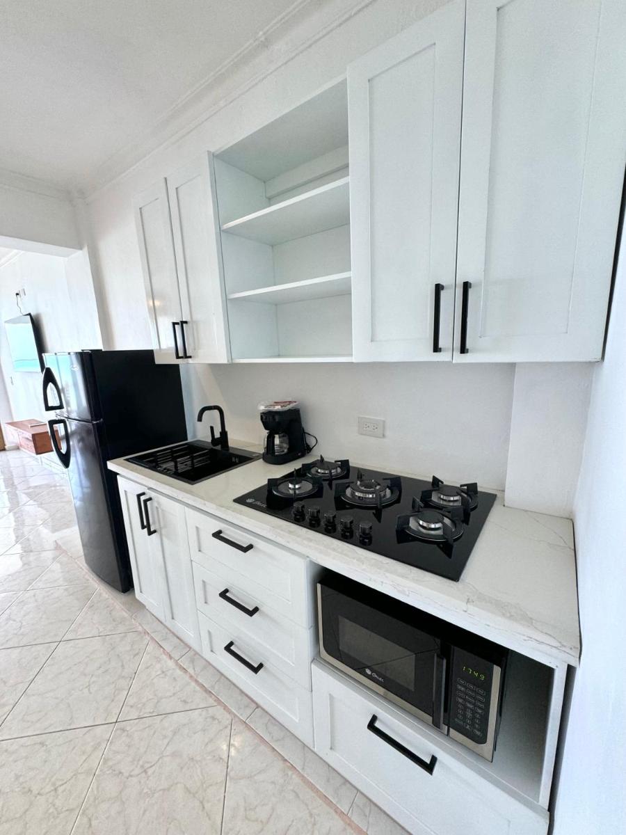 ultra infinity hotel - Housity