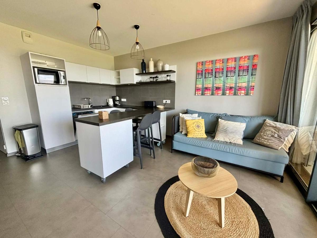 Appartement en bord de mer, 2 chambres, piscine, parking, animaux admis - FR-1-194-231 - Housity