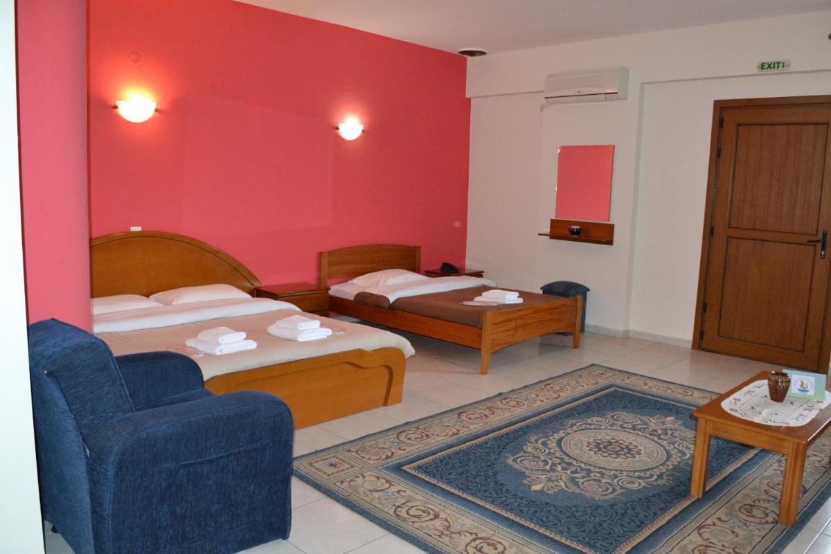 Porto Lagos Rooms - Housity