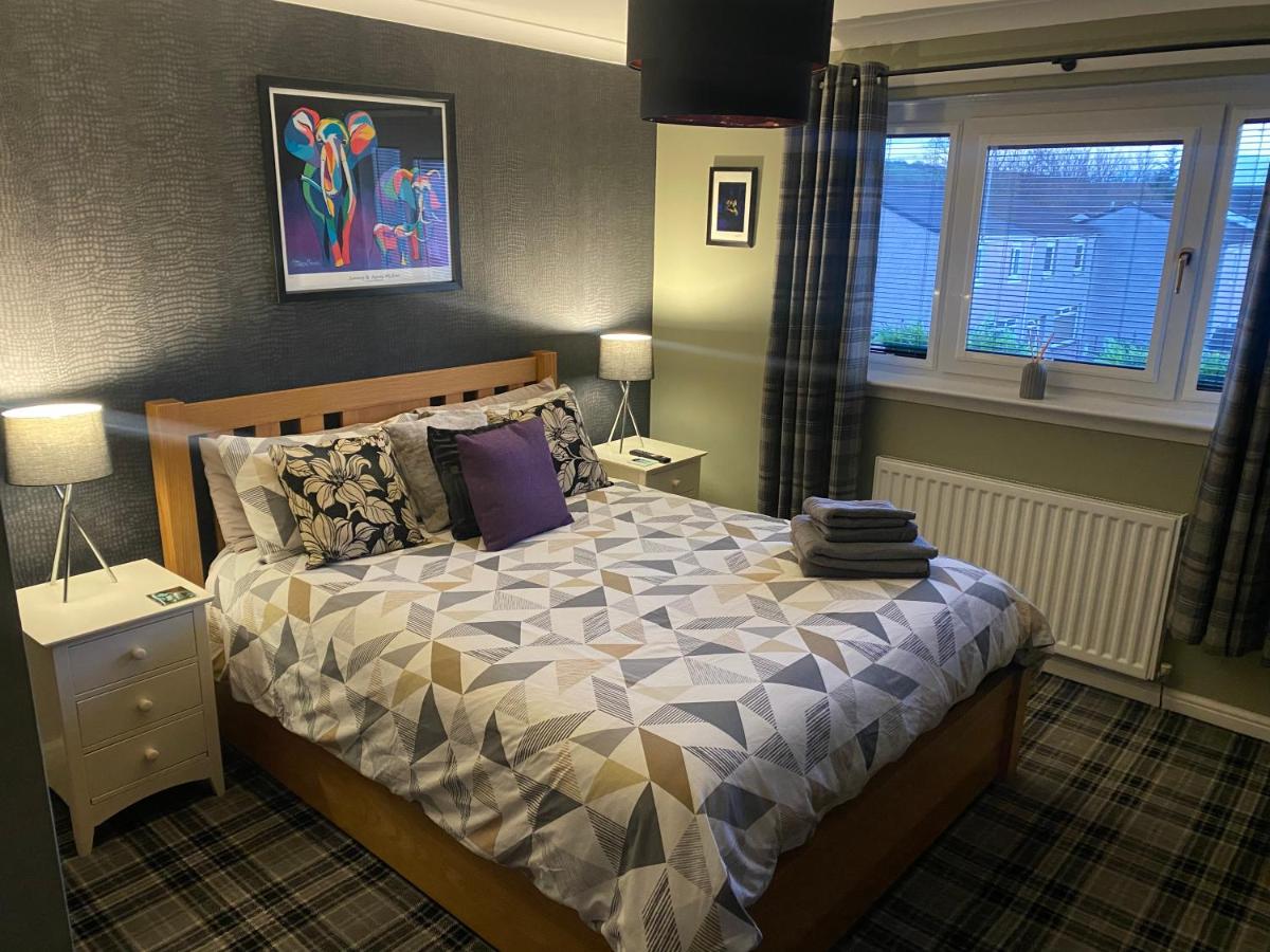 Holiday Apartment, Balloch, Loch Lomond - Housity