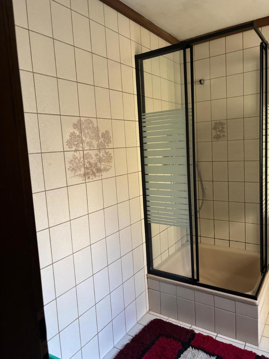Fremden- und Monteurzimmer "Zum Ochsen" - Housity