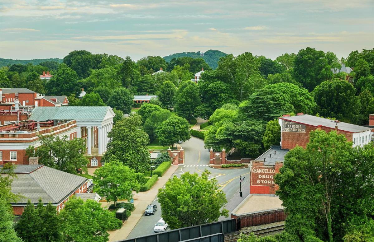 Graduate by Hilton Charlottesville - Housity