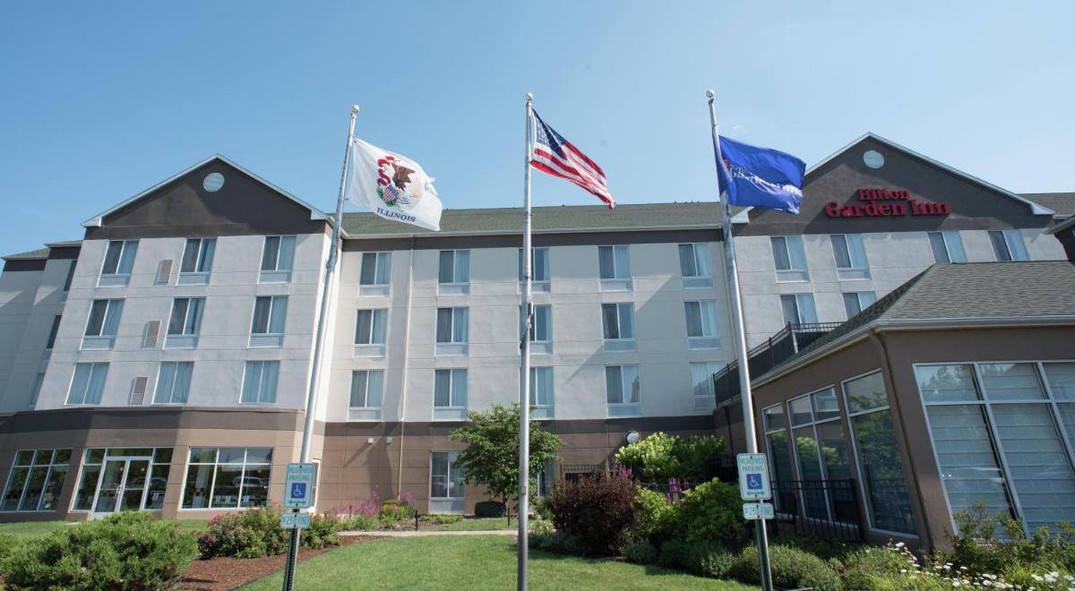 Hilton Garden Inn Springfield, IL - Housity