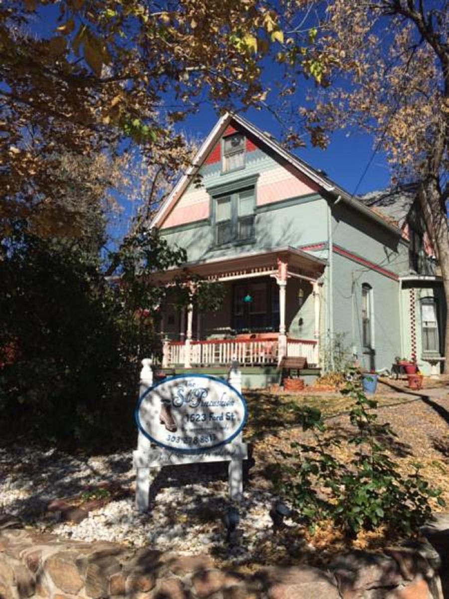 The Silk Pincushion - Housity