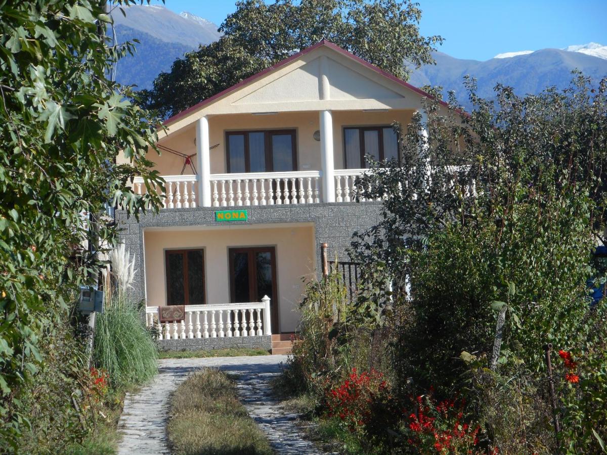 Nona Guest House - Housity