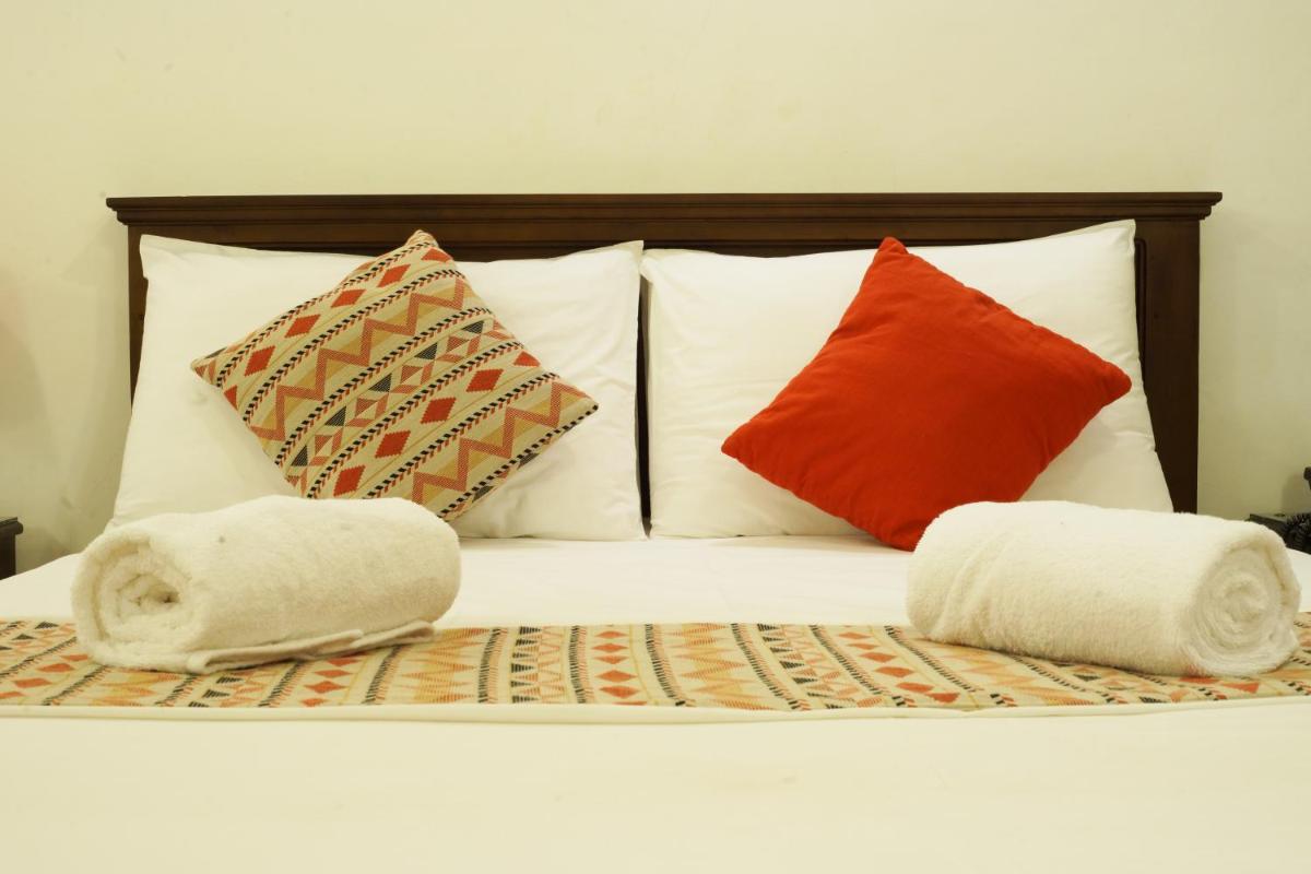 Kandy Moon Hills Hotel - Housity