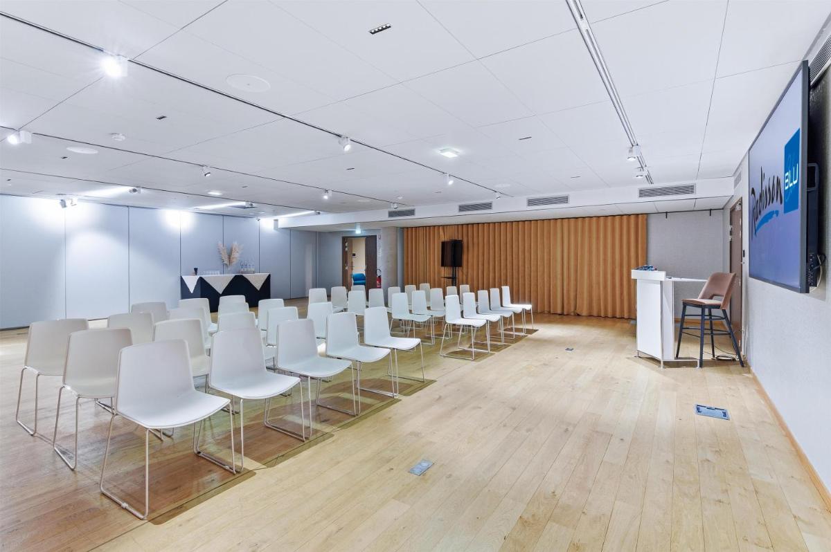 Espace de conférence ou salle de réunion dans l'établissement Radisson Blu Hotel Bordeaux