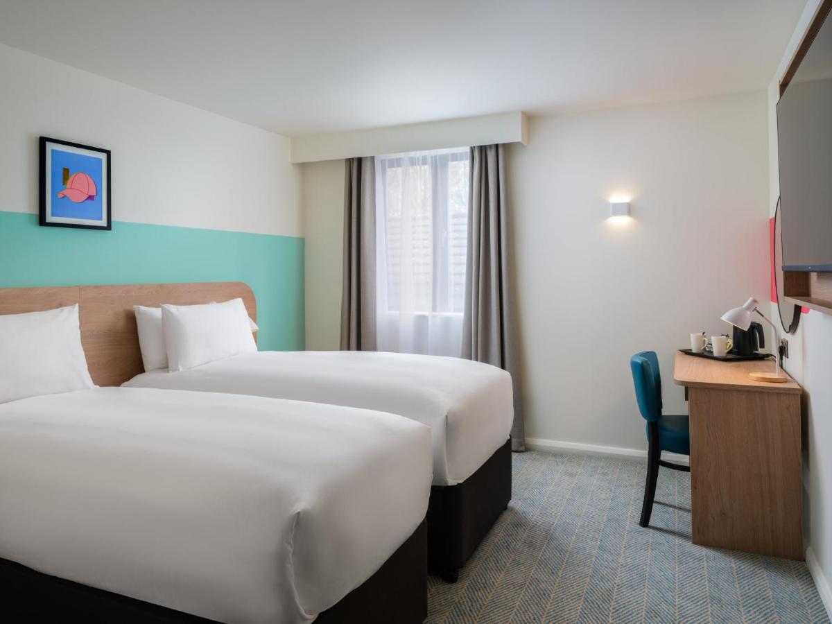 ibis Rotherham East – (M18 / M1) - Housity