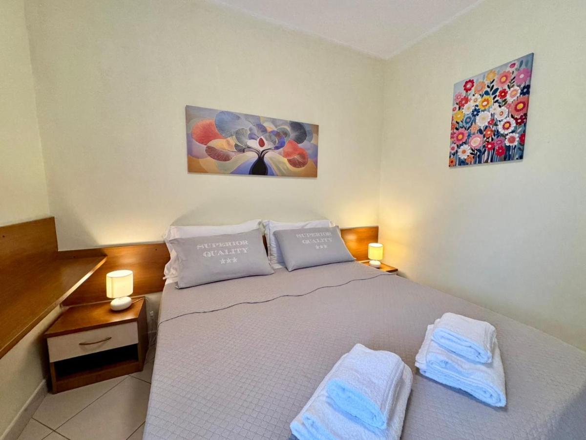 Easy Apartments Peschiera - Hizvo