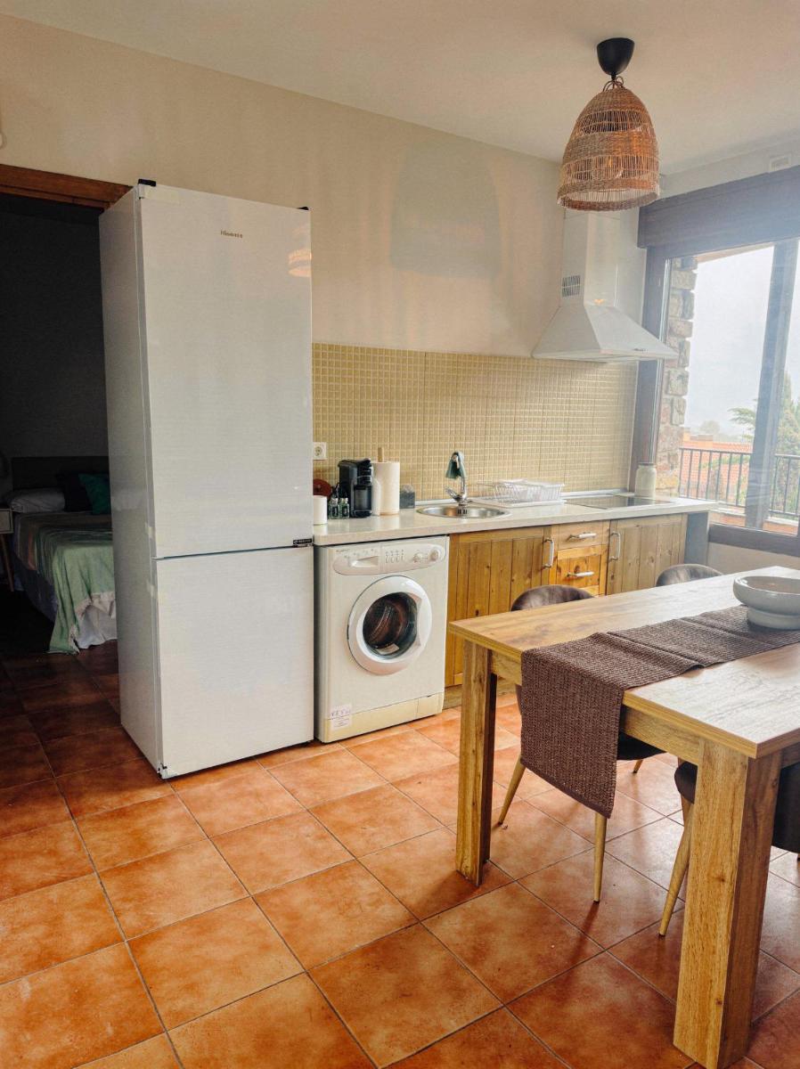 El Esguízaro - Housity