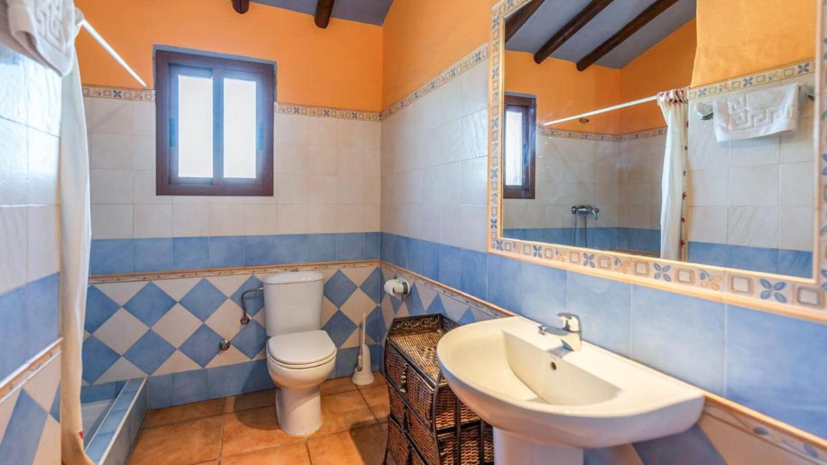 Casa Levante Almachar by Ruralidays - Housity