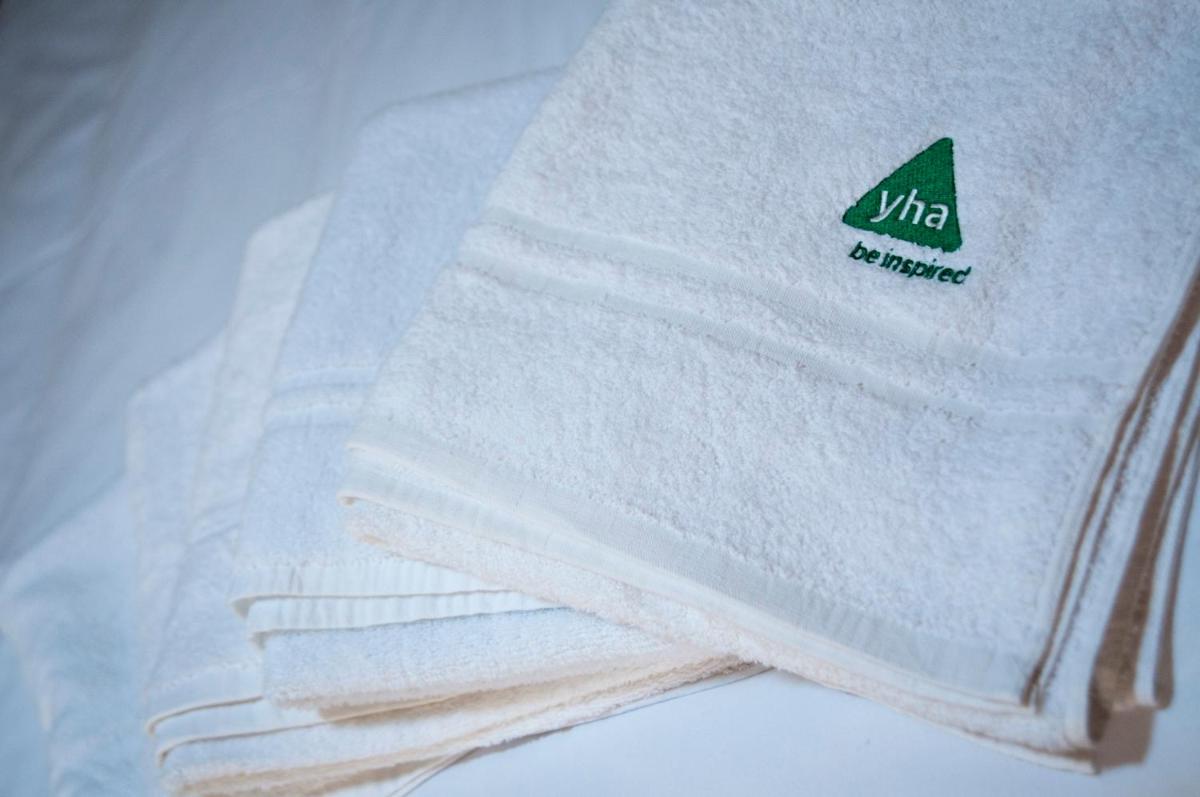 YHA Canterbury - Housity