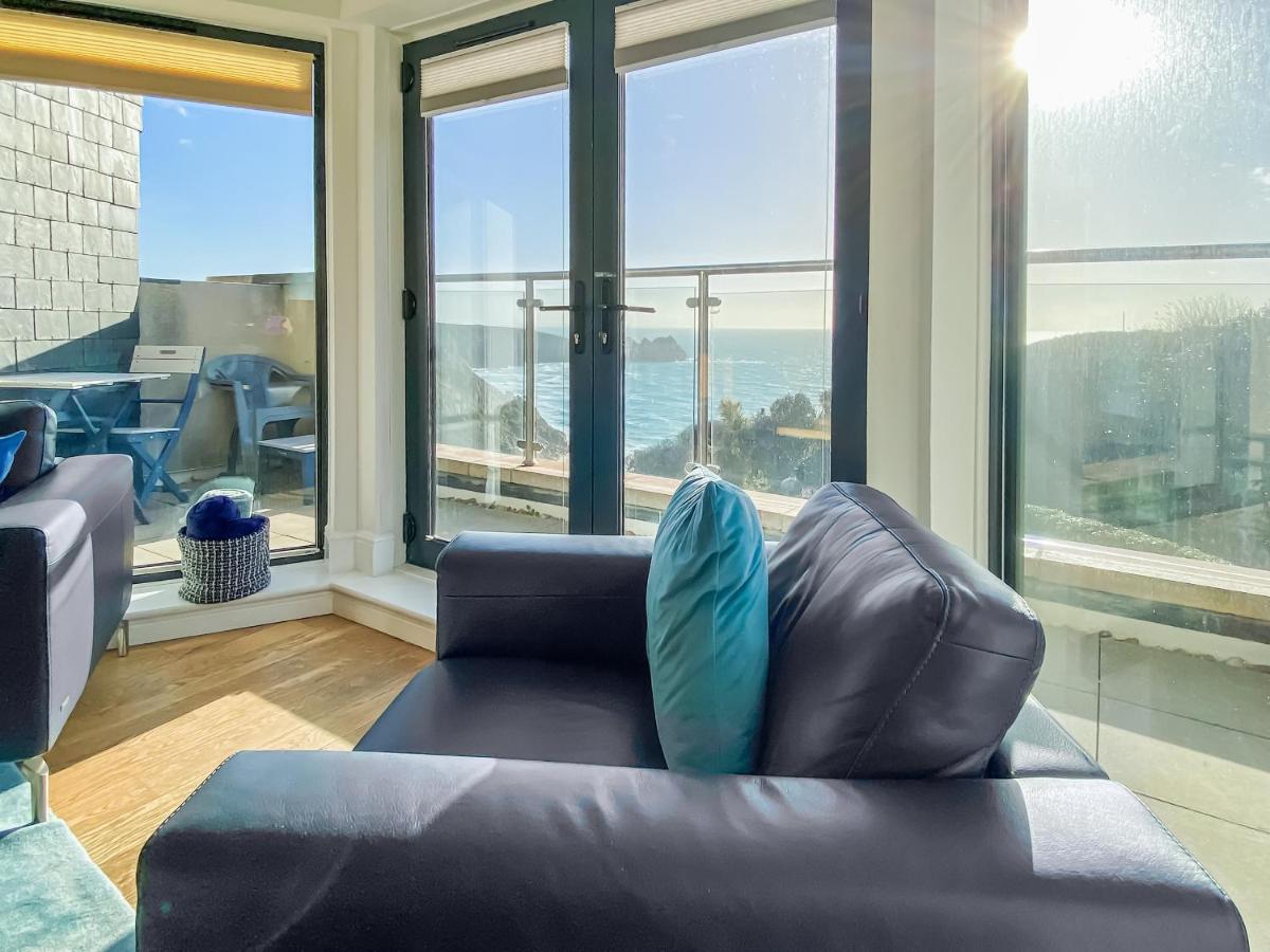 Cove View - Housity