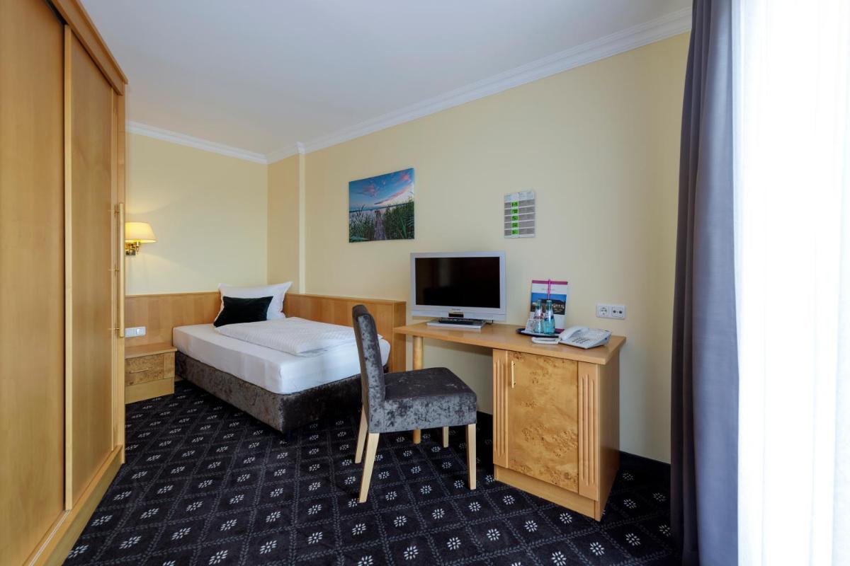 Hotel Zum Adler - Housity