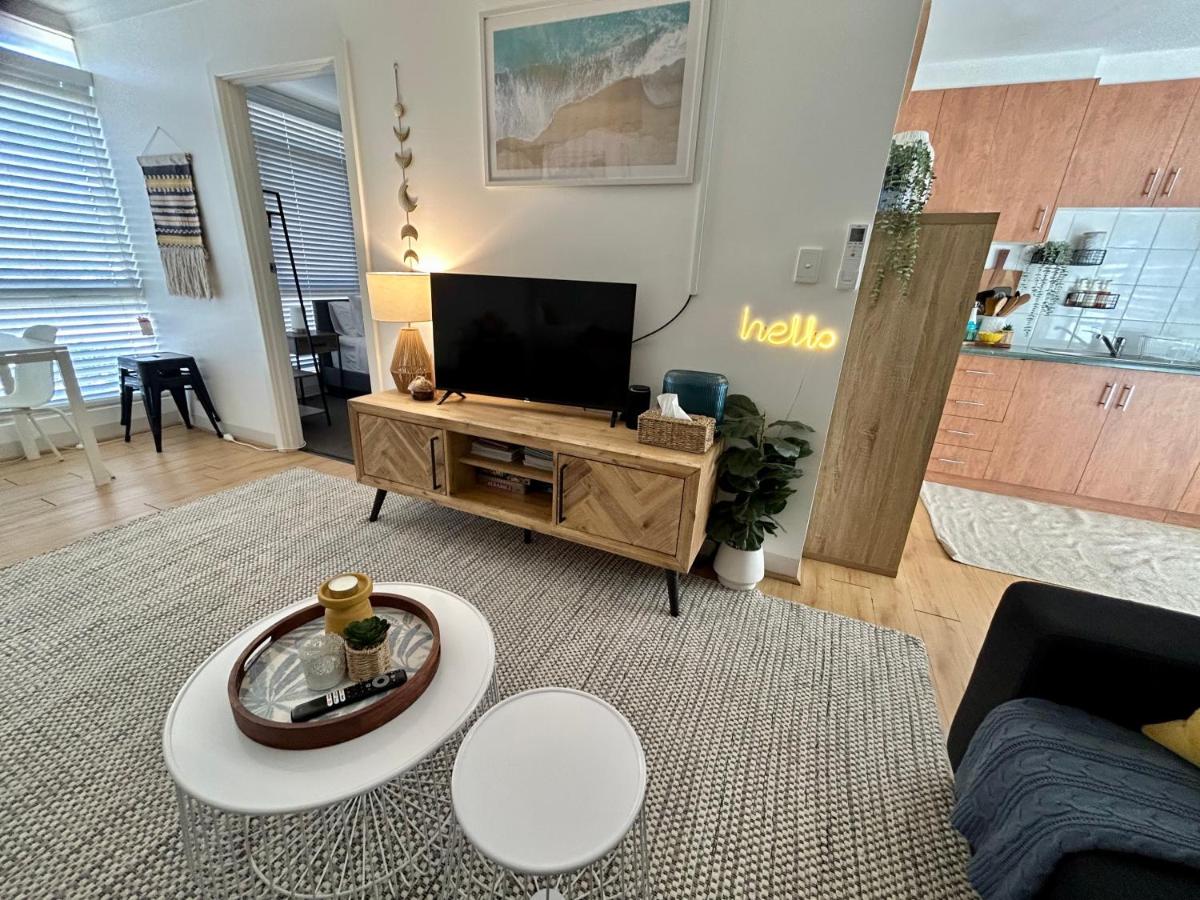 Sunshine Five - Housity