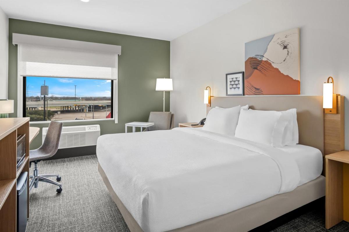 Spark By Hilton Garland Dallas East - Housity