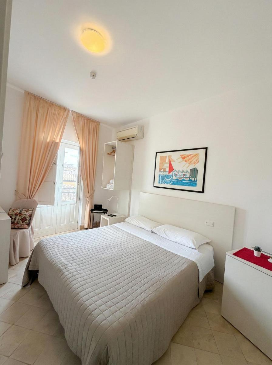 Ortigia Mastrarua rooms - Housity