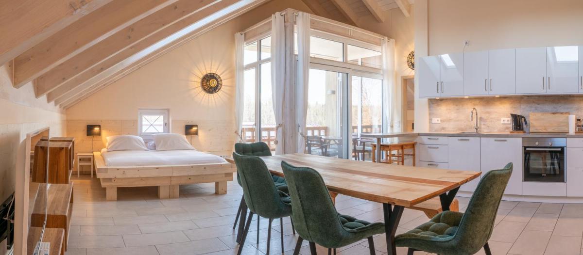 Ferienwohnungen Gut Mischenried - Housity