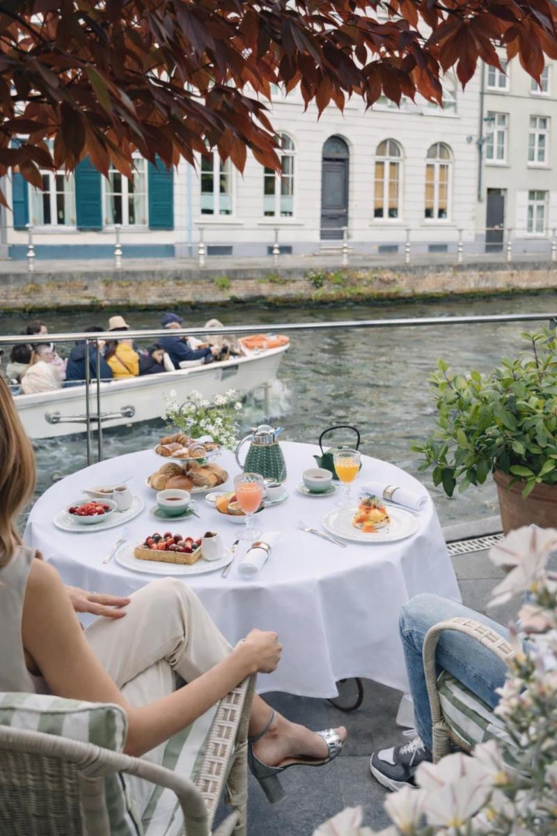 Hotel Van Cleef - Housity