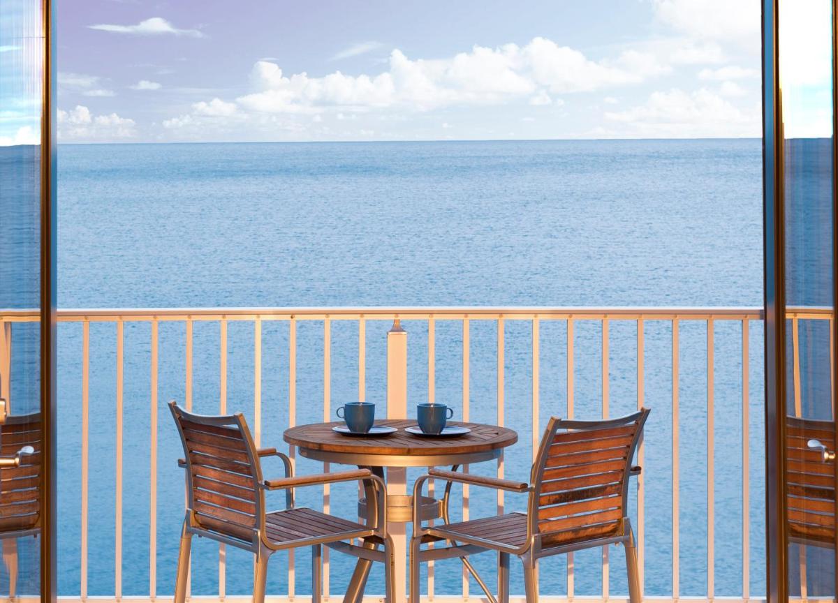 East Bay Suites - Housity