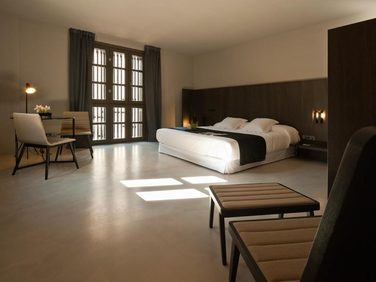Caro Hotel - Hizvo