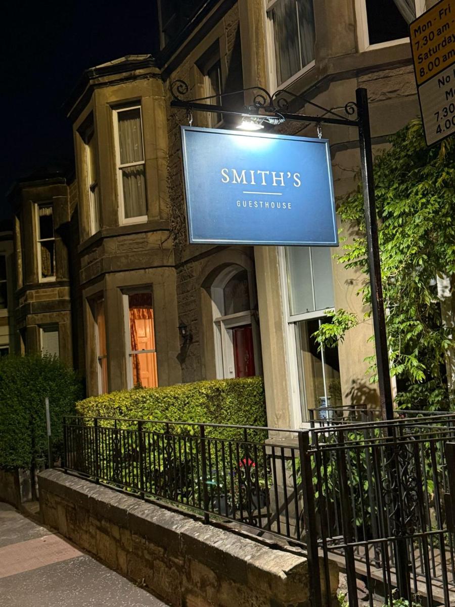 Smiths Guest House - Housity